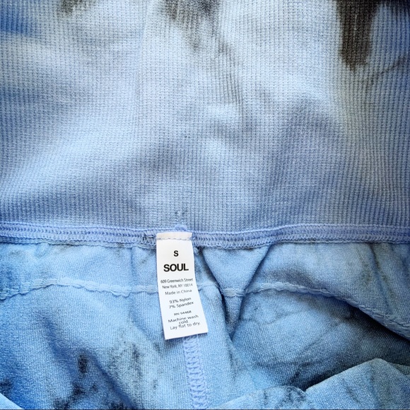 NWOT soulcycle Downtown Tie Dye Seamless Legging - Picture 3 of 8